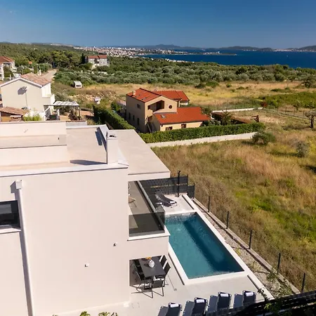 La Vista E Bella * Kožino