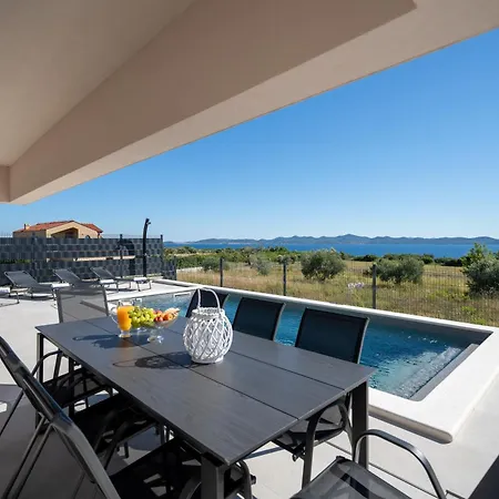 La Vista E Bella Kožino