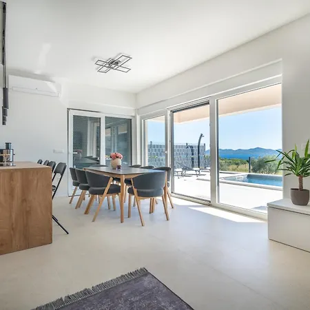 La Vista E Bella Villa Kožino