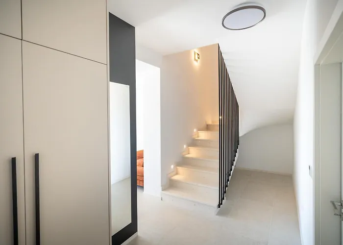 La Vista E Bella Vila Kozino