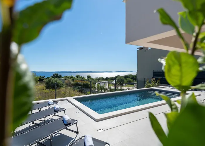 La Vista E Bella Villa *