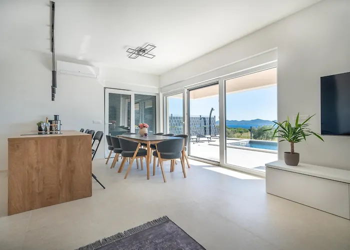 La Vista E Bella Villa Kožino