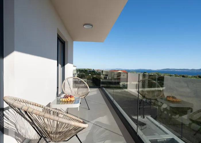 La Vista E Bella Villa *